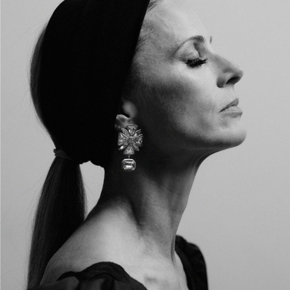 A Beauty Minute with Laura Bailey
