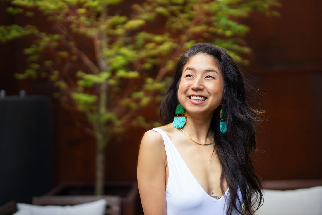 A Beauty Minute with Shizu Okusa