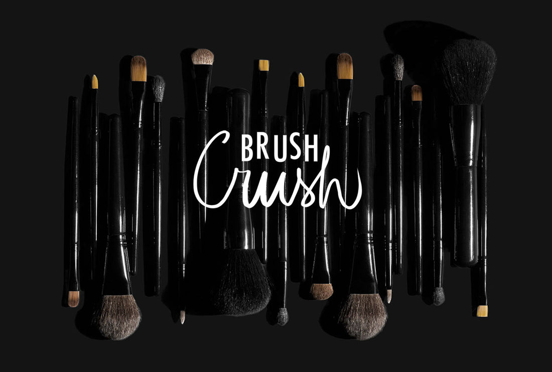 Laura Mercier Makeup Brush Photo